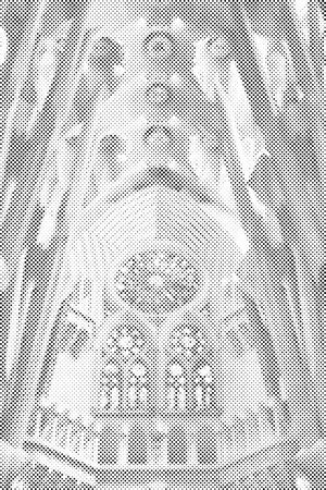 Vue intérieure de la Sagrada Família - Dottingo